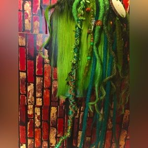 Messy fairy dreadloc Forest green ponytail handmade!🧑🏽‍🎤🧚🧚🏽‍♂️🌿🌳🍄🍃🌳💚